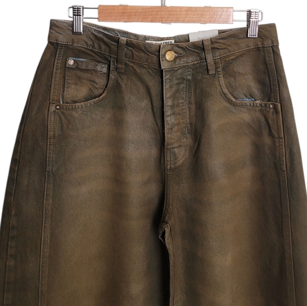 🆕️ Free People Good Luck Coated Barrel Jeans - Picture 5 of 14